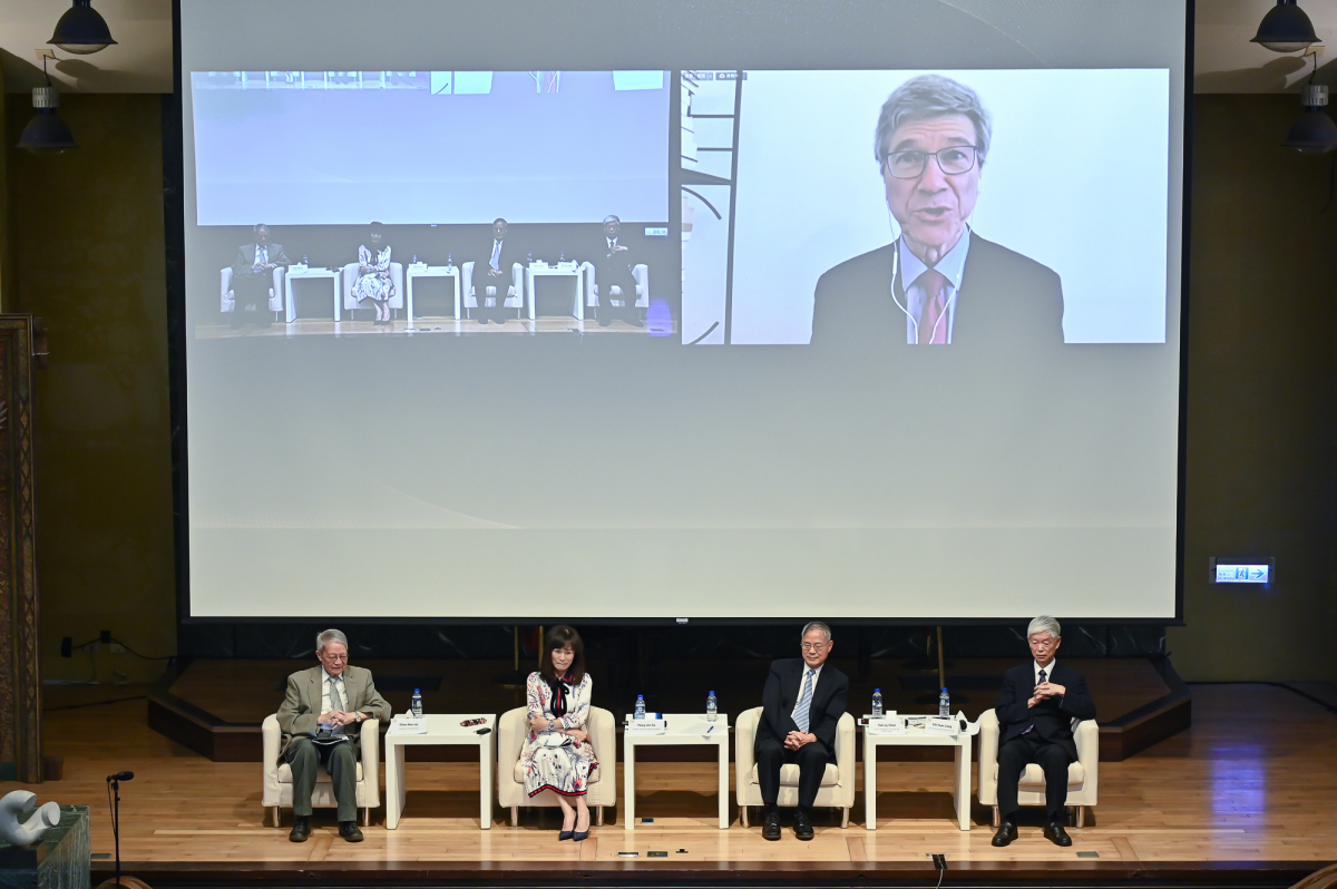 2022 laureate Prof. Jeffrey Sachs talks with experts in Taiwan about the path to sustainable development in the next 30 years
