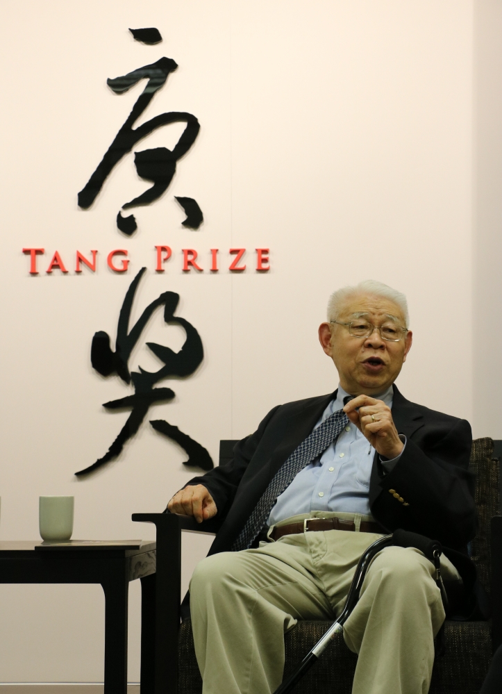 Historian Lin Yu-sheng, a specialist in the history of Chinese thought, made his first visit to the Tang Prize Foundation Wednesday (April 20)