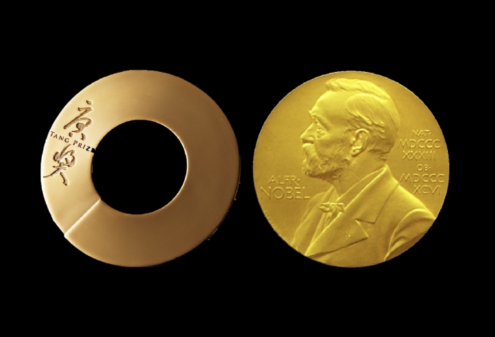 Tang Prize medal and Nobel Prize Medal